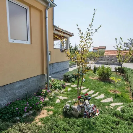In Near Biograd Beaches Апартаменты
