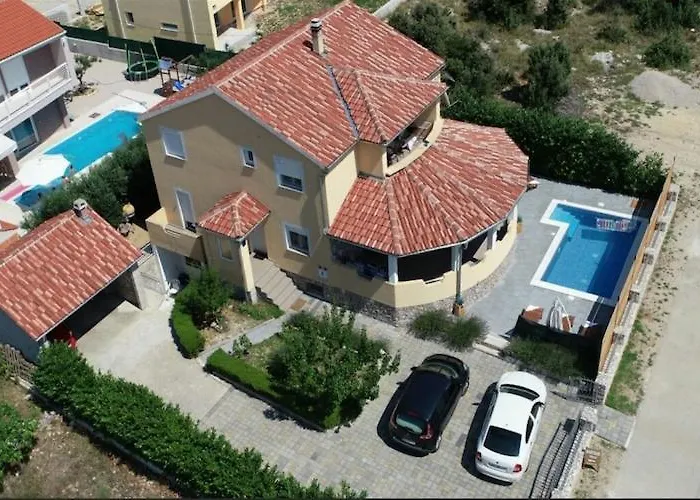 Apartamento In Near Biograd Beaches *