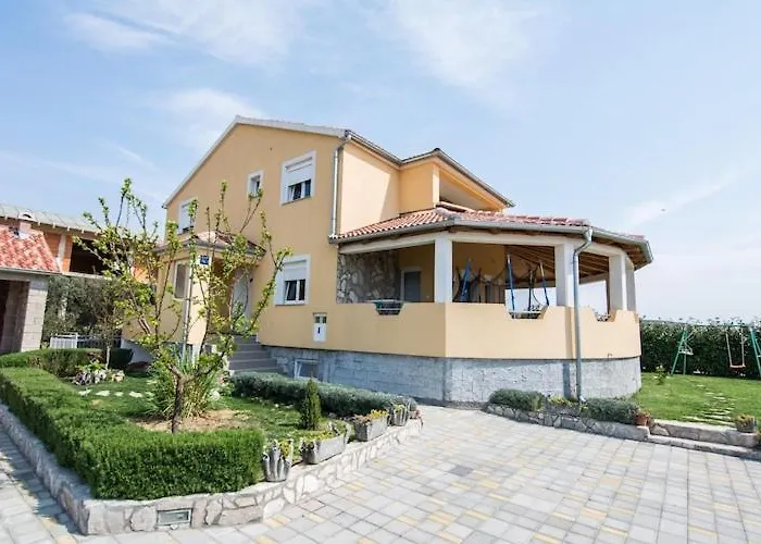 In Near Biograd Beaches Apartamento Kakma